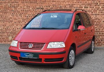 VW Sharan 308.000 km 1.890 &euro; Düren 52351