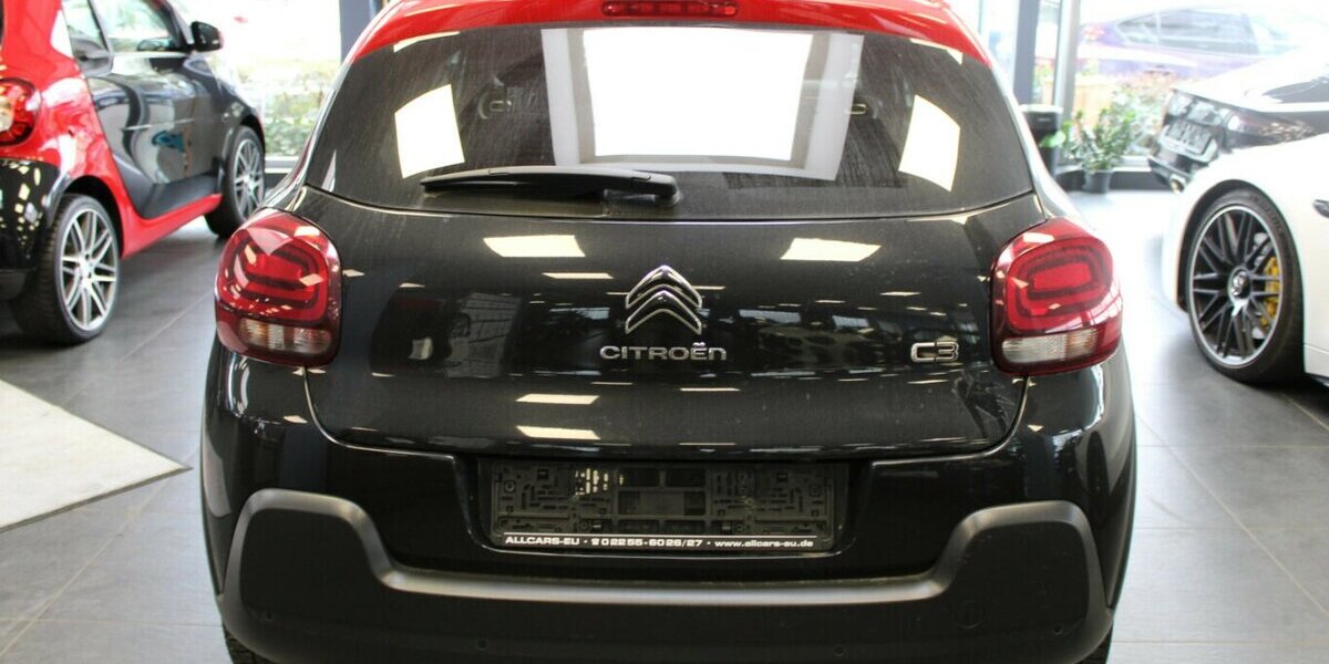 Citroen C3 PureTech 110 EAT6 Shine Pack 55.115 km 14.980 &euro; Euskirchen 53881