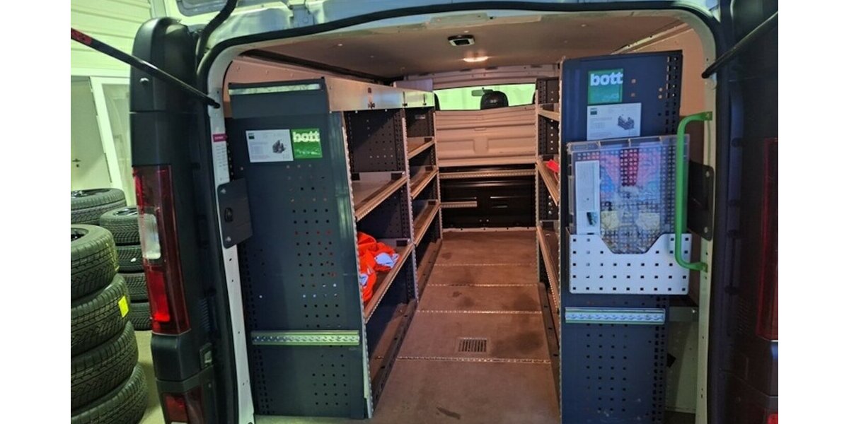 Renault Trafic L2H1 3 Sitze Standh. Regale EU6 GARANTIE 85.000 km 16.000 &euro; Erftstadt 50374