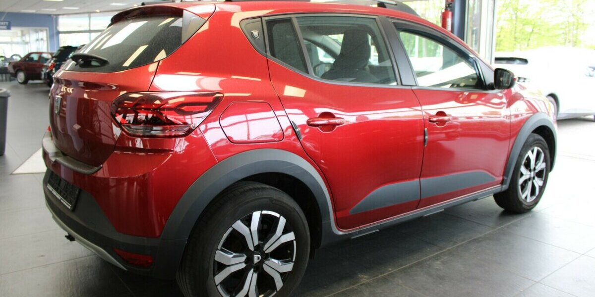 Dacia Sandero Stepway TCe 90 CVT Comfort 84.345 km 12.980 &euro; Euskirchen 53881