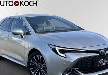 Toyota Corolla 23.472 km 26.489 &euro; Jülich 52428
