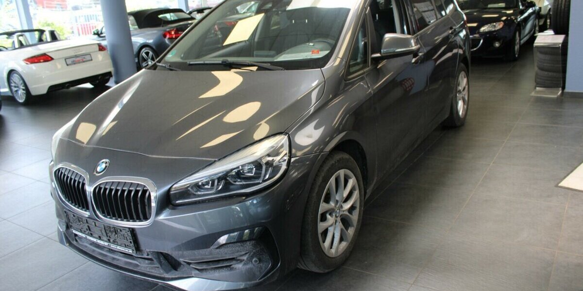 BMW 220 Gran Tourer Aut. Advantage 71.820 km 20.980 &euro; Euskirchen 53881