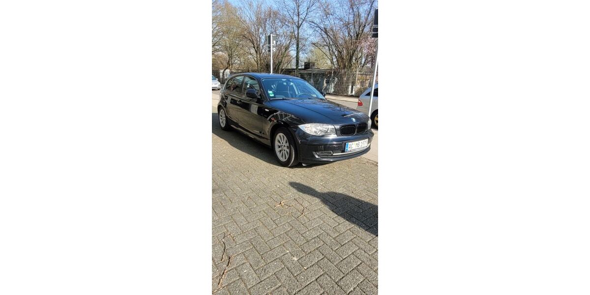 BMW 116 227.000 km 2.850 &euro; Aachen 52068