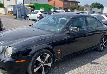 Jaguar S-Type 123.000 km 6.990 &euro; Euskirchen 53881