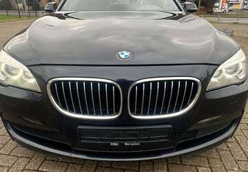 BMW 740 284.000 km 9.998 &euro; Würselen / Aachen 52146
