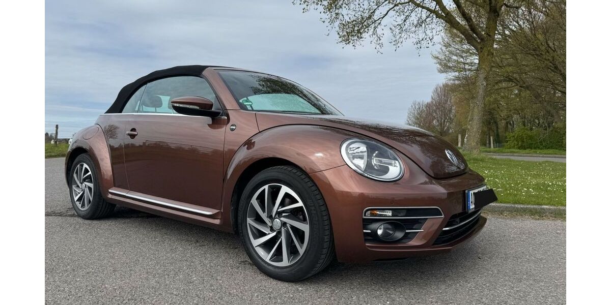 VW Beetle 64.800 km 22.990 &euro; Aachen 52076