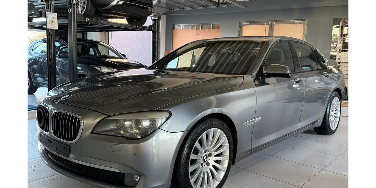 BMW 750 268.000 km 7.850 &euro; Brühl 50321