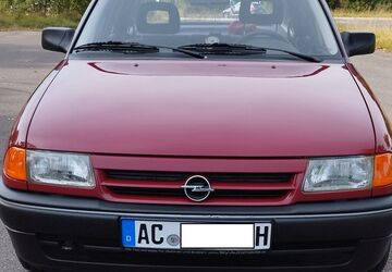 Opel Astra 84.500 km 3.300 &euro; Aachen 52078