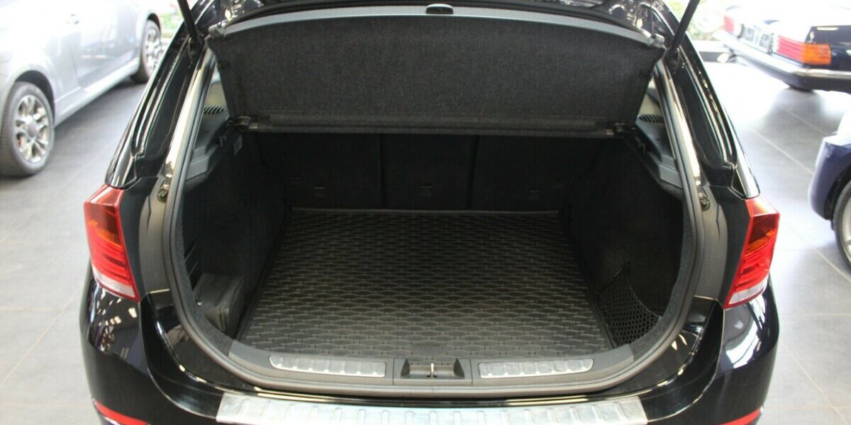 BMW X1 sDrive 18d xLine - WENIG KM - 49.594 km 14.980 &euro; Euskirchen 53881