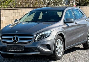 Mercedes-Benz GLA 180 170.033 km 11.490 &euro; Düren 52351