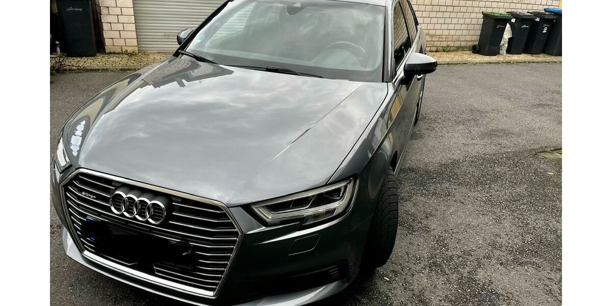 Audi Andere 66.000 km 22.999 &euro; Würselen 52146