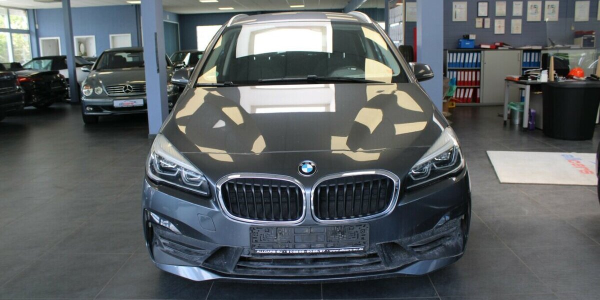 BMW 220 Gran Tourer Aut. Advantage 71.820 km 20.980 &euro; Euskirchen 53881