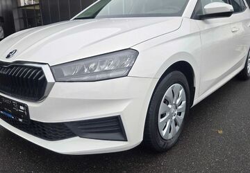 Skoda Fabia 61.500 km 11.990 &euro; Düren 52351