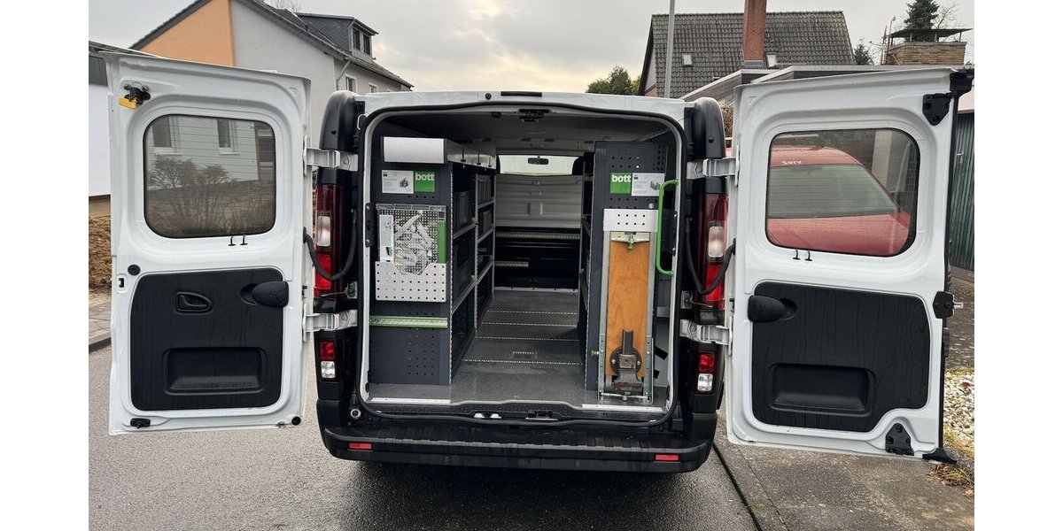 Renault Trafic L2H1 Sth Regale/Schraubst EU6 GARANTIE 85.000 km 16.500 &euro; Erftstadt 50374