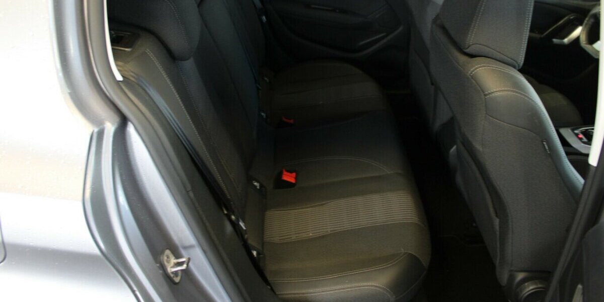 Peugeot 308 BlueHDi FAP 130 Allure Pack 57.711 km 14.980 &euro; Euskirchen 53881