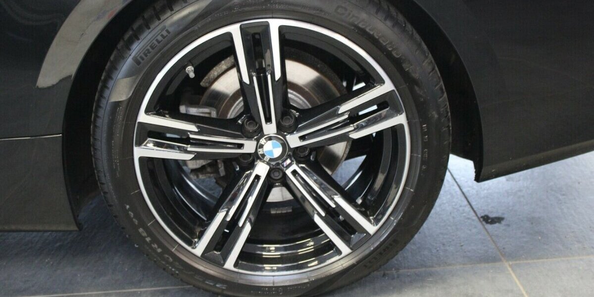 BMW 420i Cabrio - M SPORT - 47.470 km 39.980 &euro; Euskirchen 53881