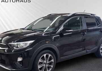 Kia Stonic 46.300 km 13.979 &euro; Aachen 52070