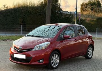 Toyota Yaris 39.530 km 8.499 &euro; Düren 52349