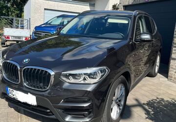 BMW X3 153.000 km 22.000 &euro; Baesweiler 52499
