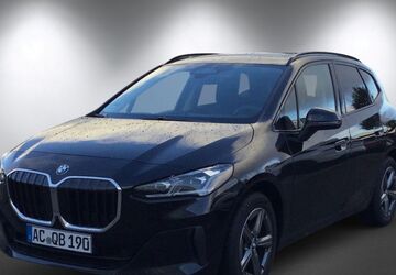 BMW 218 Active Tourer 6.684 km 32.900 &euro; Aachen 52078