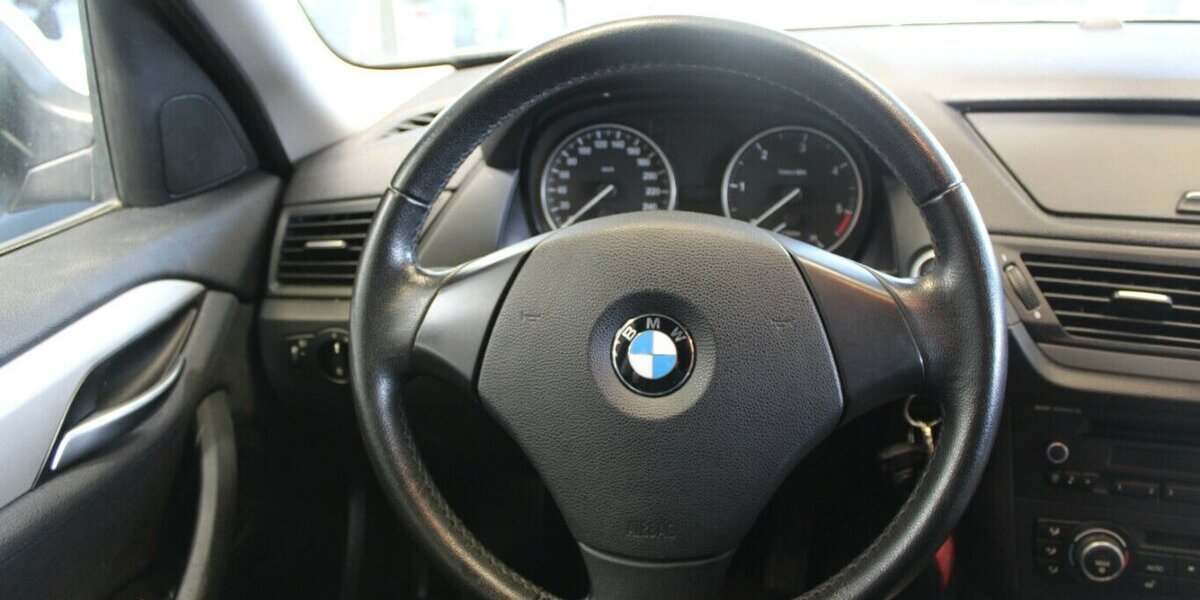 BMW X1 xDrive20d Aut. - AHK - 101.603 km 9.980 &euro; Euskirchen 53881