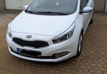 Kia ceed / Ceed 72.000 km 8.000 &euro; Elsdorf 50189