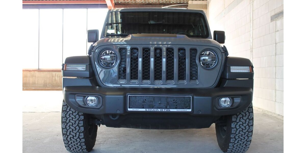 Jeep Wrangler 21.101 km 56.990 &euro; Düren 52355