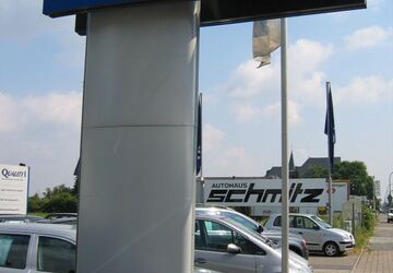 Volvo XC60 3.861 km 54.900 &euro; Düren 52351