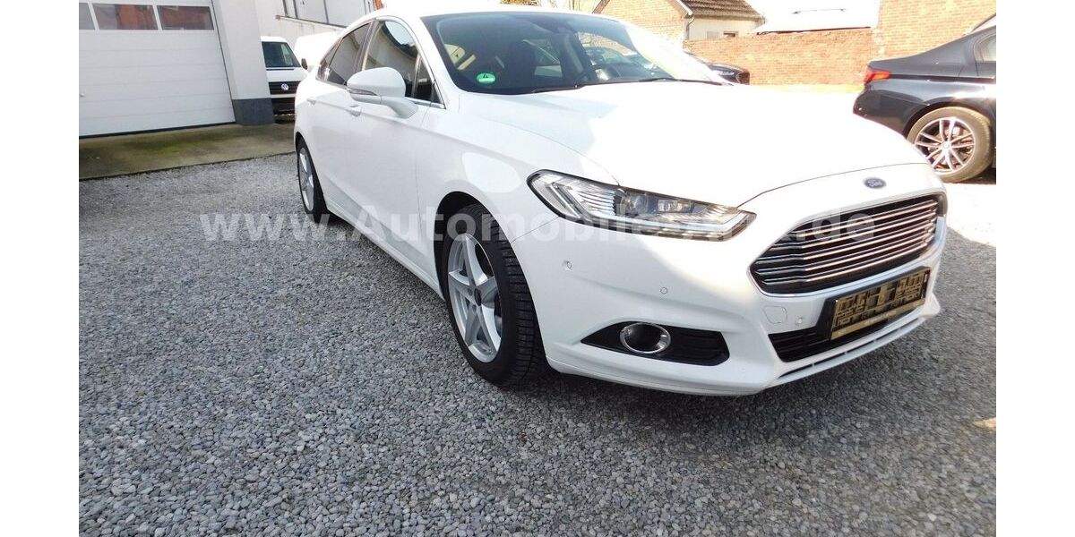 Ford Mondeo 200.000 km 7.900 &euro; Alsdorf 52477