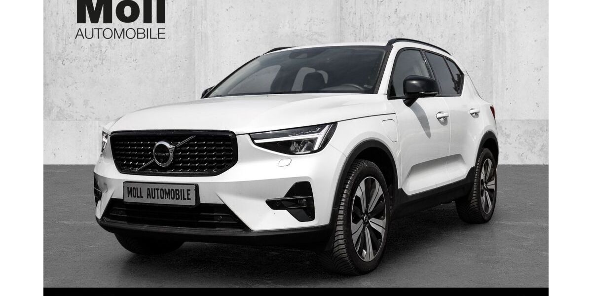 Volvo XC40 20.669 km 31.980 &euro; Aachen 52078
