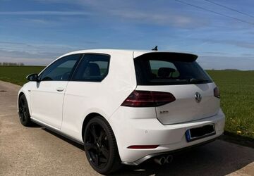 VW Golf 113.000 km 15.900 &euro; Würselen 52146