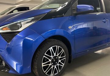 Toyota Aygo (X) 128.500 km 8.500 &euro; Stolberg 52224