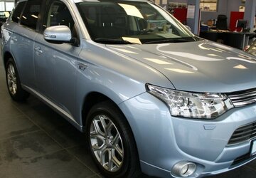 Mitsubishi Outlander 2.0 4WD Plug-In Hybrid Top 112.810 km 12.980 &euro; Euskirchen 53881