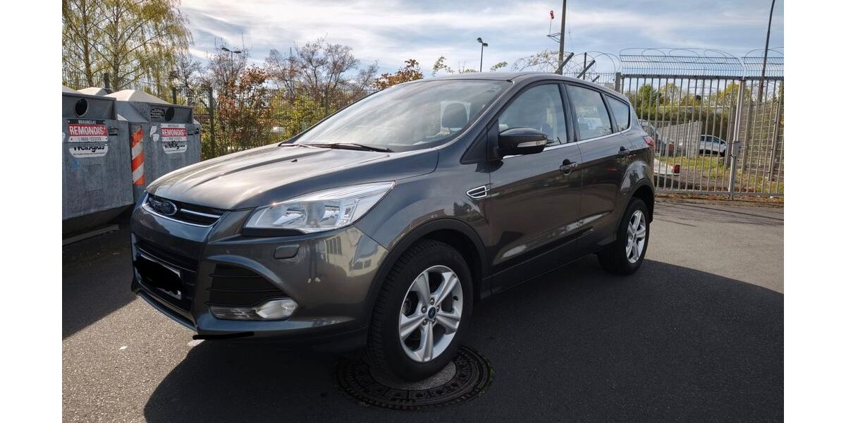Ford Kuga 67.108 km 12.290 &euro; Hürth 50354