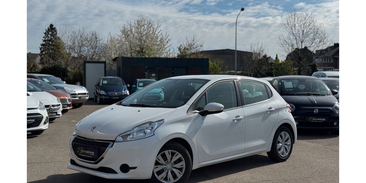 Peugeot 208 87.031 km 3.999 &euro; Düren 52349
