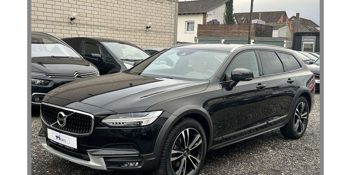 Volvo V90 Cross Country 110.000 km 28.300 &euro; Kerpen 50171