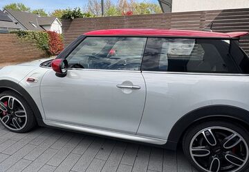Mini John Cooper Works 26.700 km 27.100 &euro; Hürth 50354