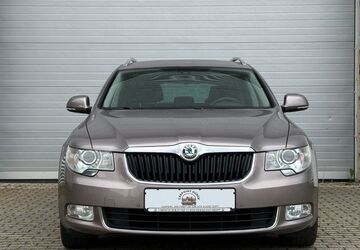 Skoda Superb 157.919 km 7.899 &euro; Düren 52349