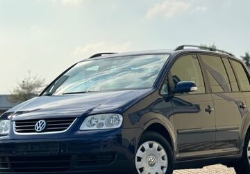 VW Touran 115.000 km 5.499 &euro; Eschweiler 52249