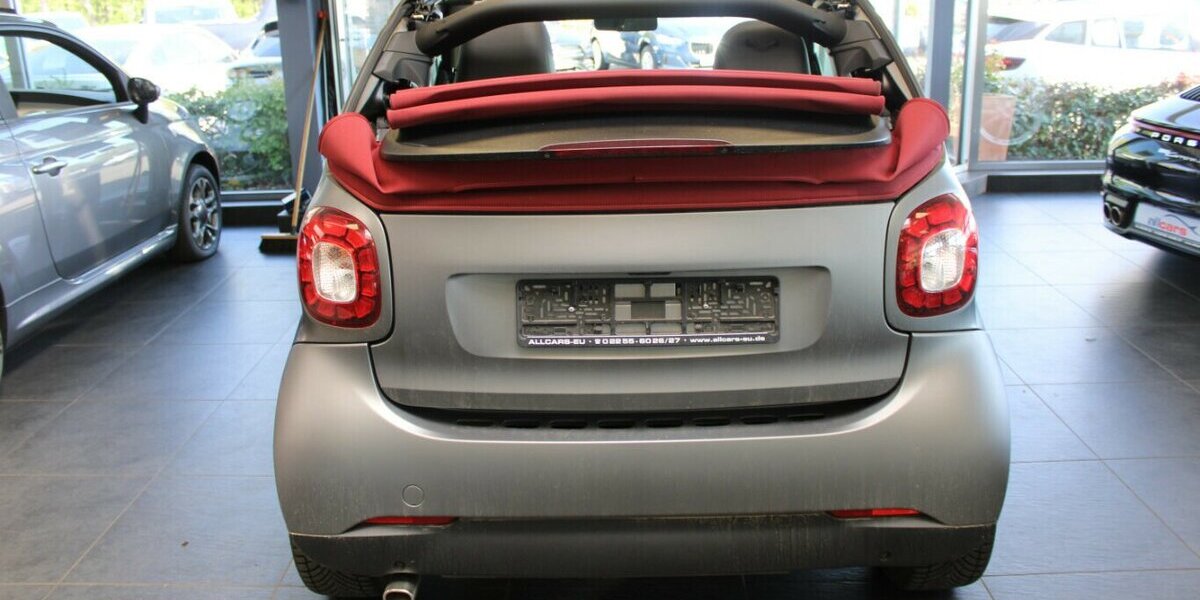 Smart ForTwo Cabrio Prime 65.400 km 14.980 &euro; Euskirchen 53881