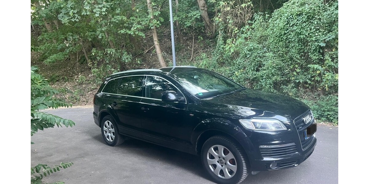 Audi Q7 305.000 km 7.000 &euro; Baesweiler 52499