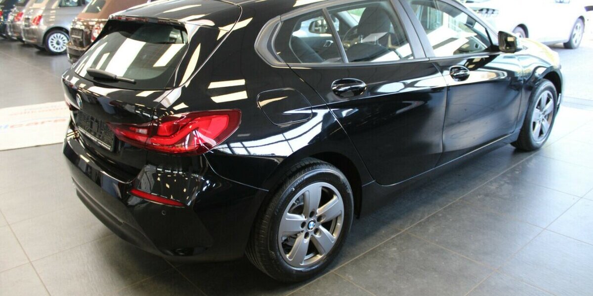 BMW 118i Aut. 19.998 km 21.980 &euro; Euskirchen 53881