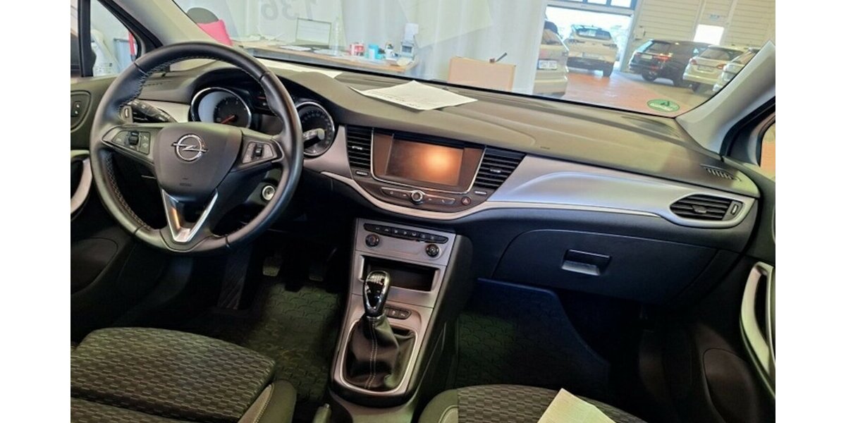 Opel Astra Klima Navi Temp CarPlay 1.Hd 28.000 km !!! 28.000 km 13.000 &euro; Erftstadt 50374