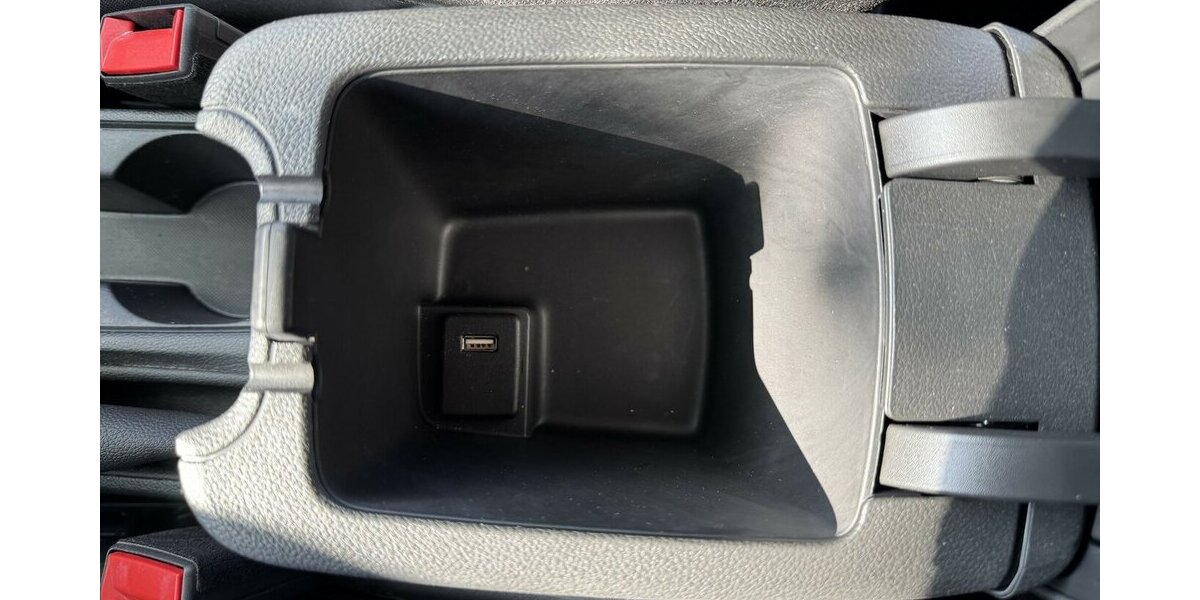 Opel Astra Klima Navi Temp CarPlay GARANTIE 37.000 km 37.000 km 14.900 &euro; Erftstadt 50374