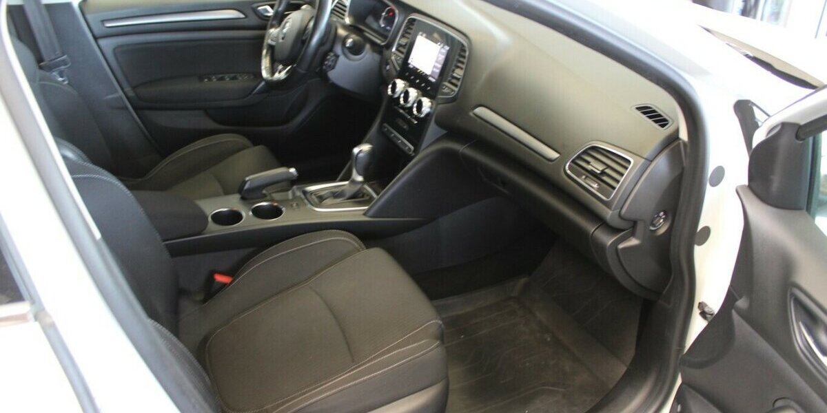 Renault Megane Grandtour TCe 140 GPF EDC Business Edition 107.910 km 12.980 &euro; Euskirchen 53881