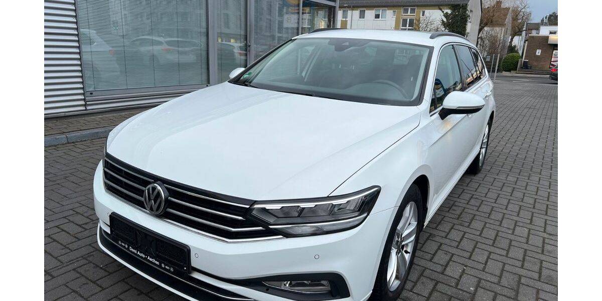 VW Passat Variant 112.700 km 21.900 &euro; Aachen 52078