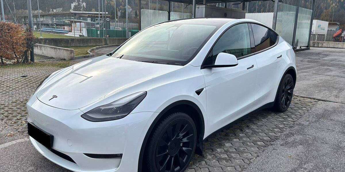 Tesla Model Y 39.300 km 38.890 &euro; Herzogenrath 52134