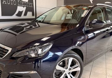 Peugeot 308 89.000 km 12.999 &euro; Jülich 52428