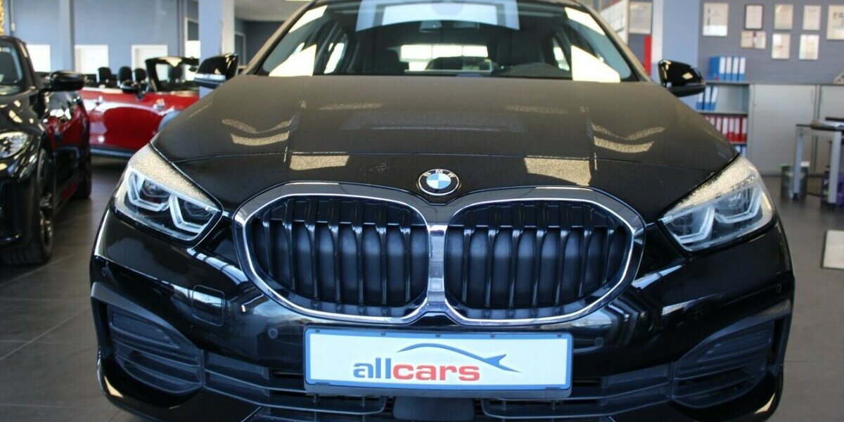 BMW 118 Advantage - LED- Navi - PDC - SHZ - 87.720 km 16.980 &euro; Euskirchen 53881