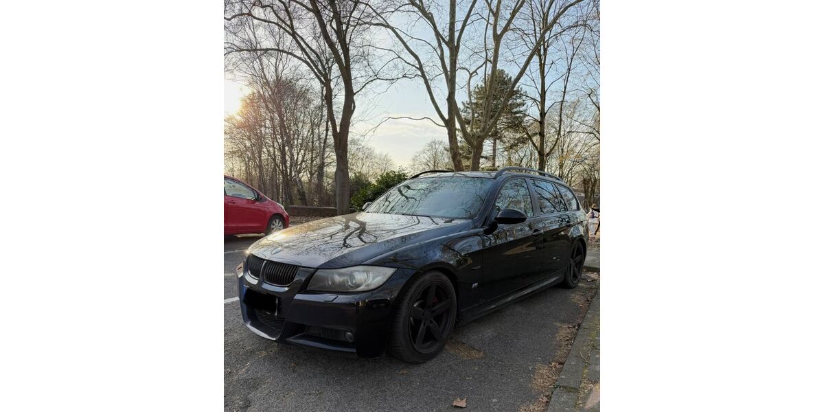 BMW 330 320.000 km 5.700 &euro; Bergheim 50127